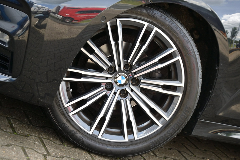 BMW 318 3-serie 318i M-Sport Automaat | Shadow Line | Acht — photo 5