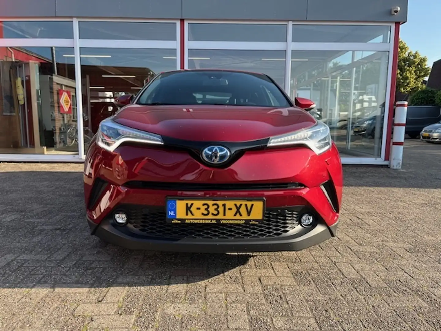 Toyota C-HR 1.8 Hyb. Dyn. Sport Rosso - 2