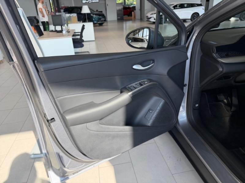 BYD Dolphin 60,4 kWh Comfort (150 kW 204 PS)/Carplay/360Grad./ — photo 16