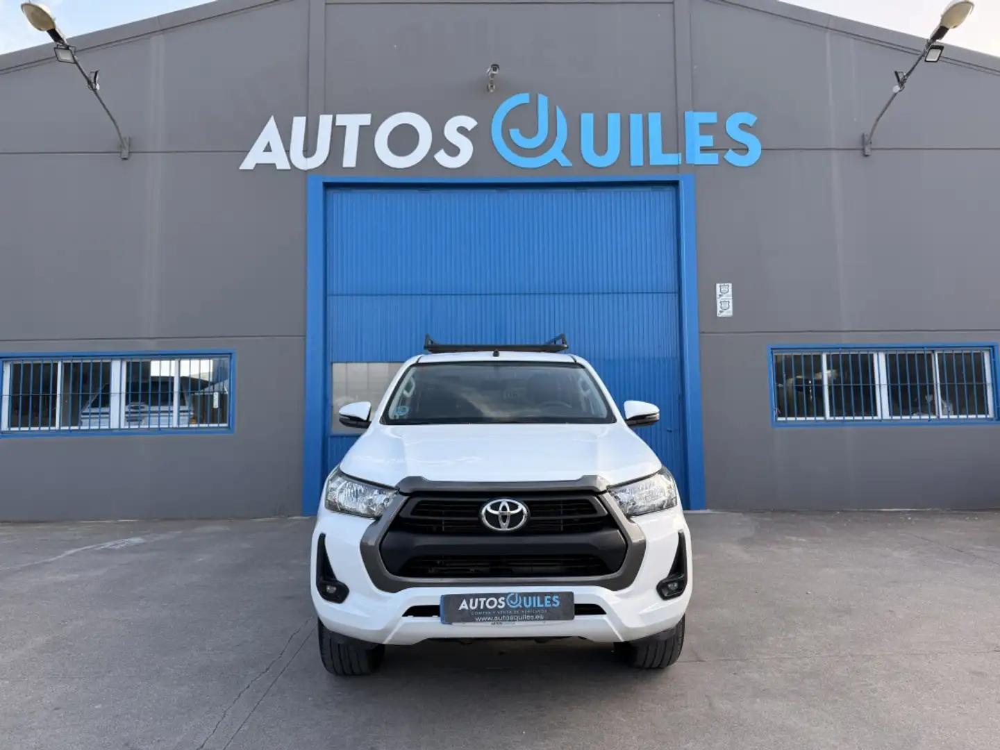 Toyota Hilux Cabina Doble GX Blanco - 1