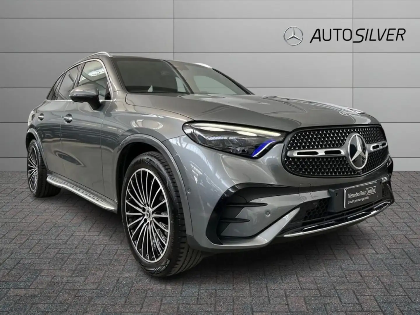 Mercedes-Benz GLC 220 d 4Matic Mild Hybrid AMG Premium Gris - 1
