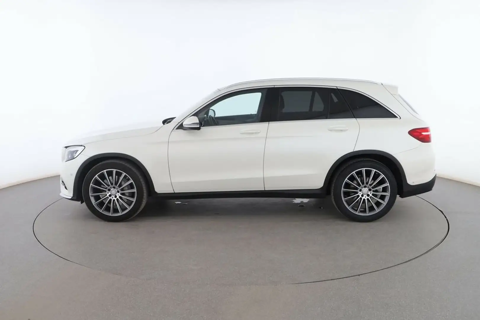 Mercedes-Benz GLC 250 4Matic AMG Line Blanco - 2