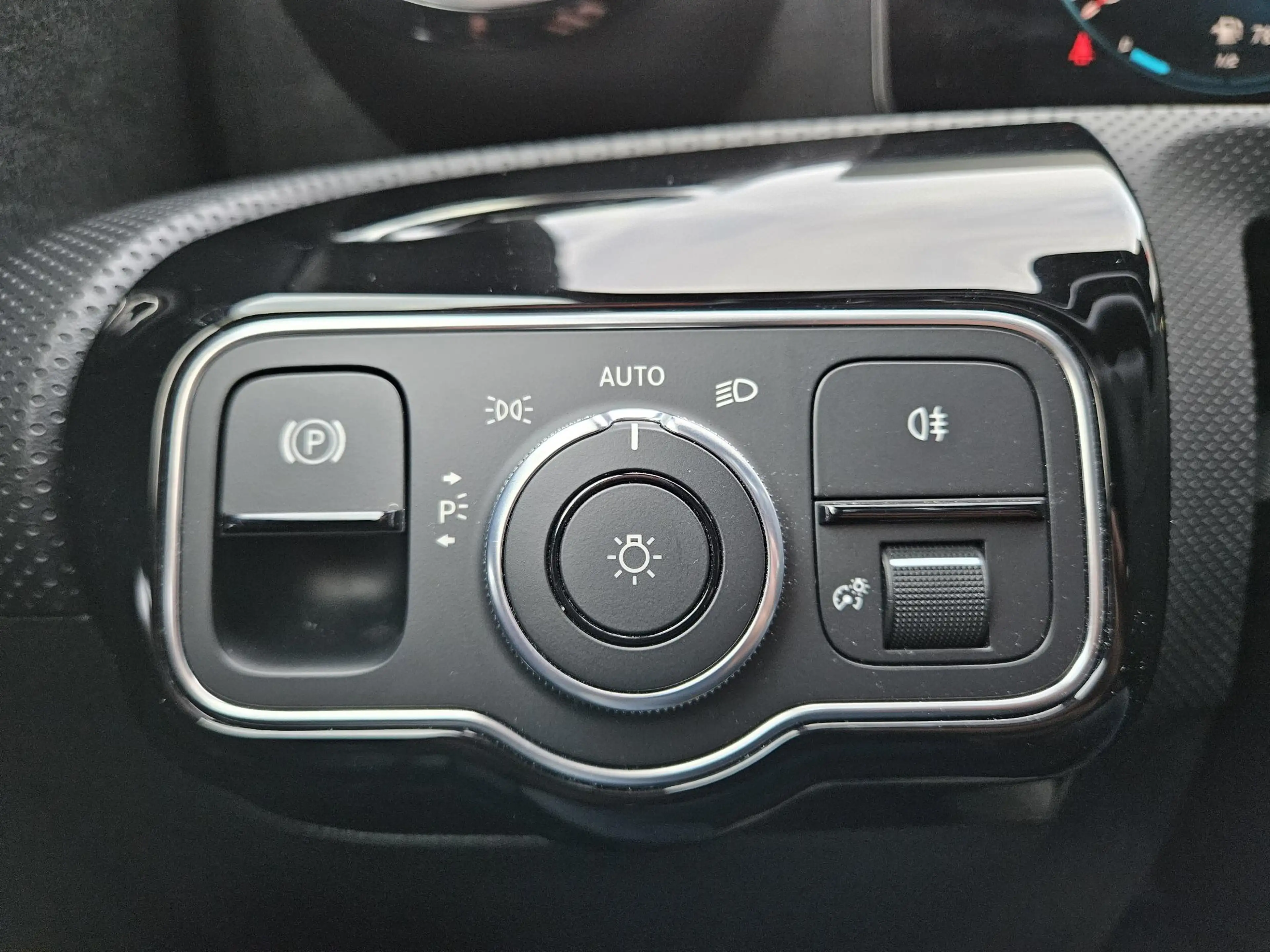 Mercedes-Benz A 35 AMG 4MATIC /Apple Carplay/Performance stoelen/Groot sc — photo 29