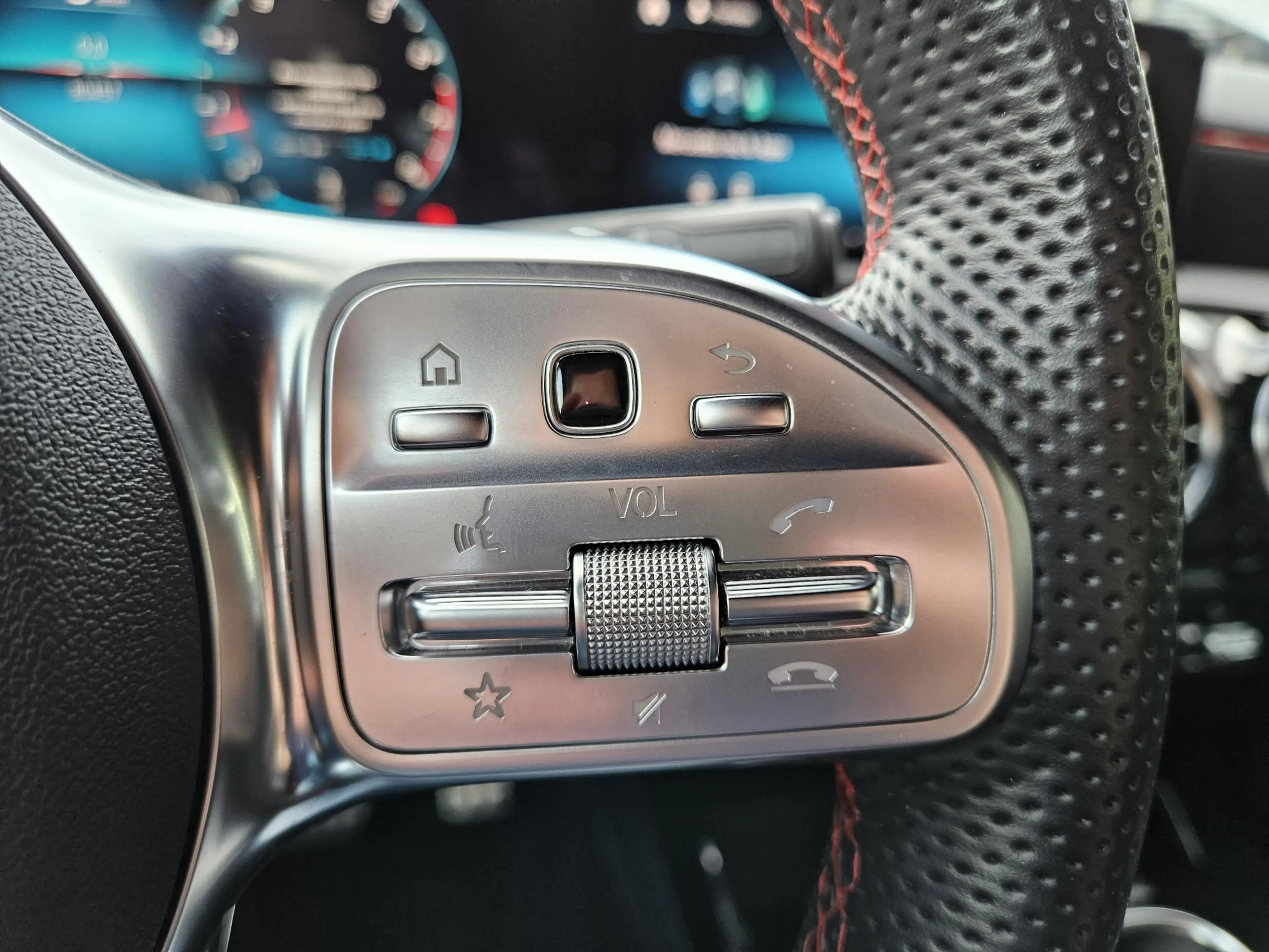 Mercedes-Benz A 35 AMG 4MATIC /Apple Carplay/Performance stoelen/Groot sc — photo 19