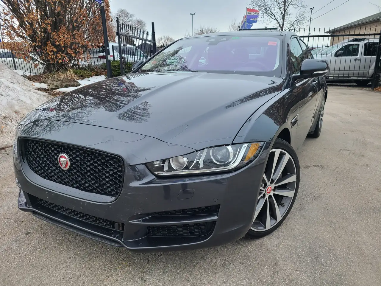 2017 Jaguar XE