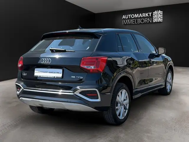 Audi Q2 view 7