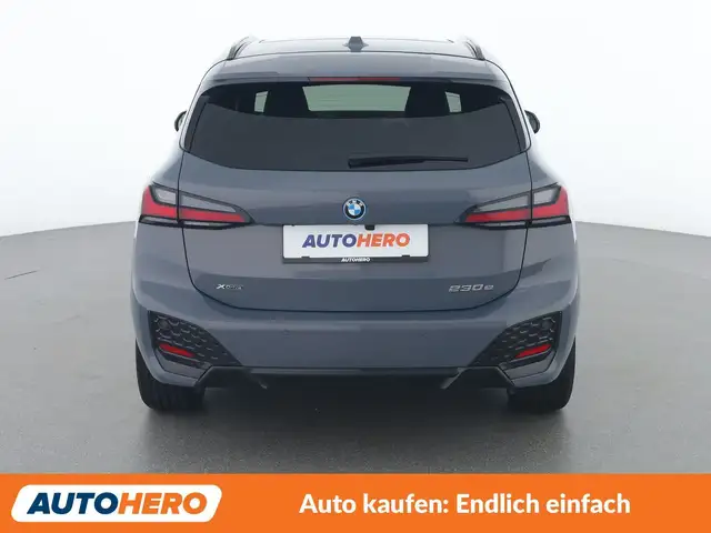 BMW 2 Series view 5