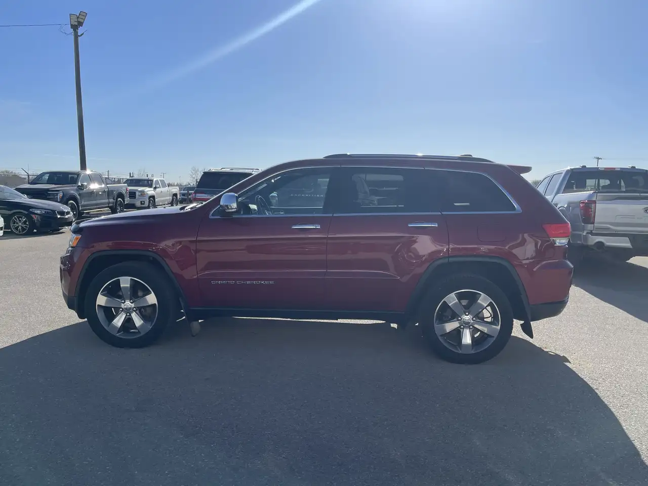 Jeep Grand Cherokee снимка Jeep Grand Cherokee