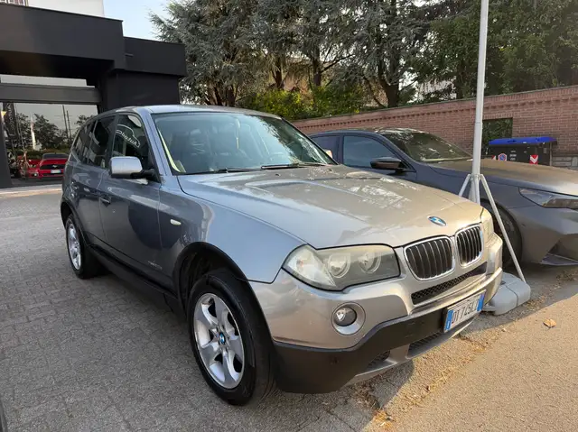 BMW X3 view 2