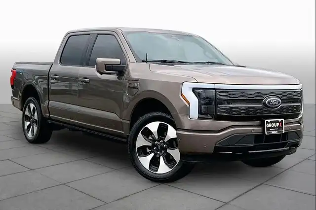 Ford F 150 F150 Lightning Platin gr Batterie im Vorlauf +11