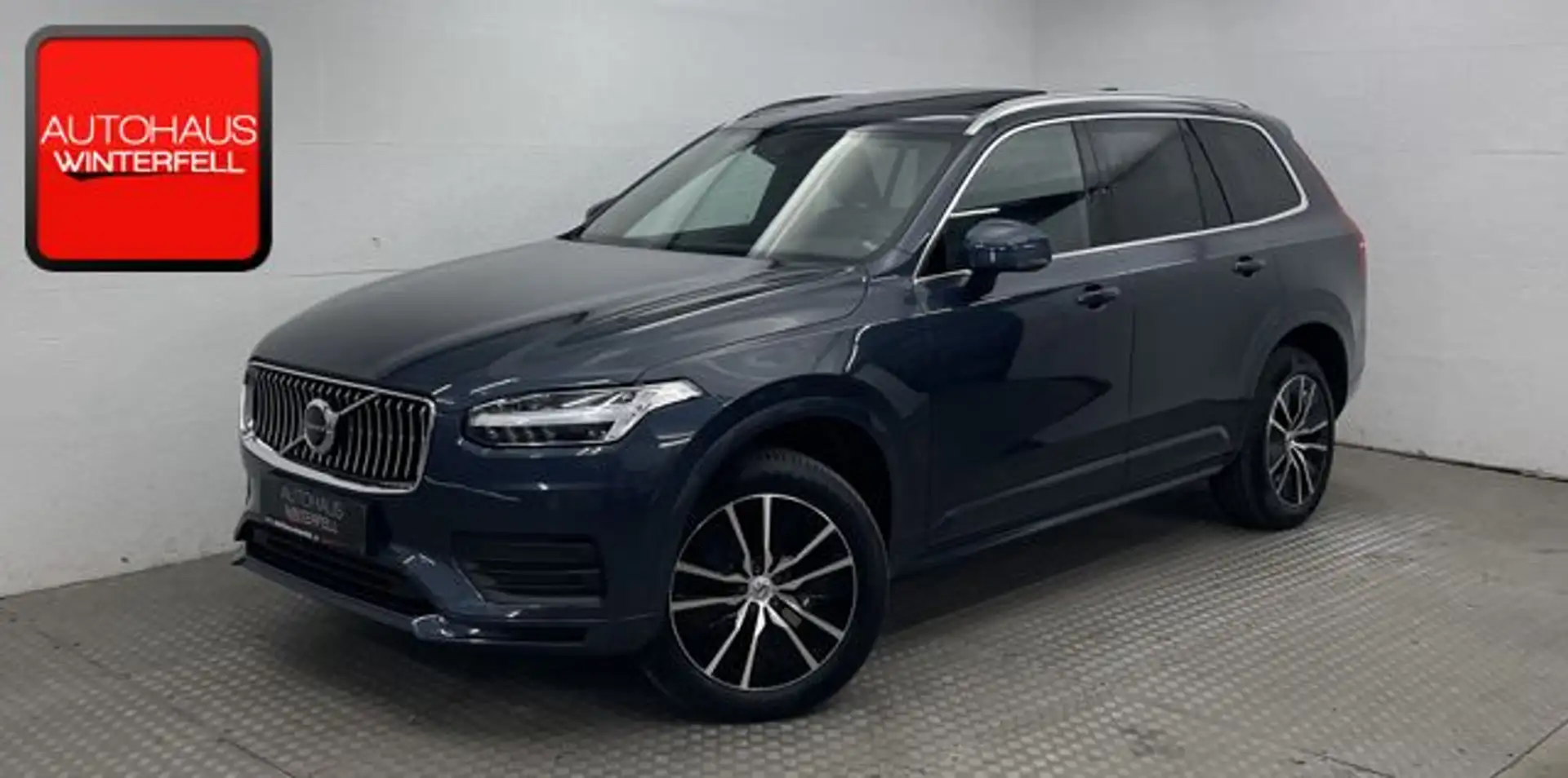 Volvo XC90 B5 AWD PANORAMA+AHK+STANDHEIZUNG+MEMORY+ACC Blau - 1