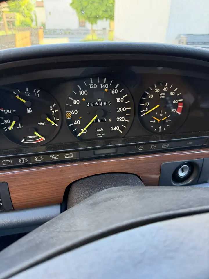 Mercedes-Benz 300SE,S-Klasse,W126, foto 4