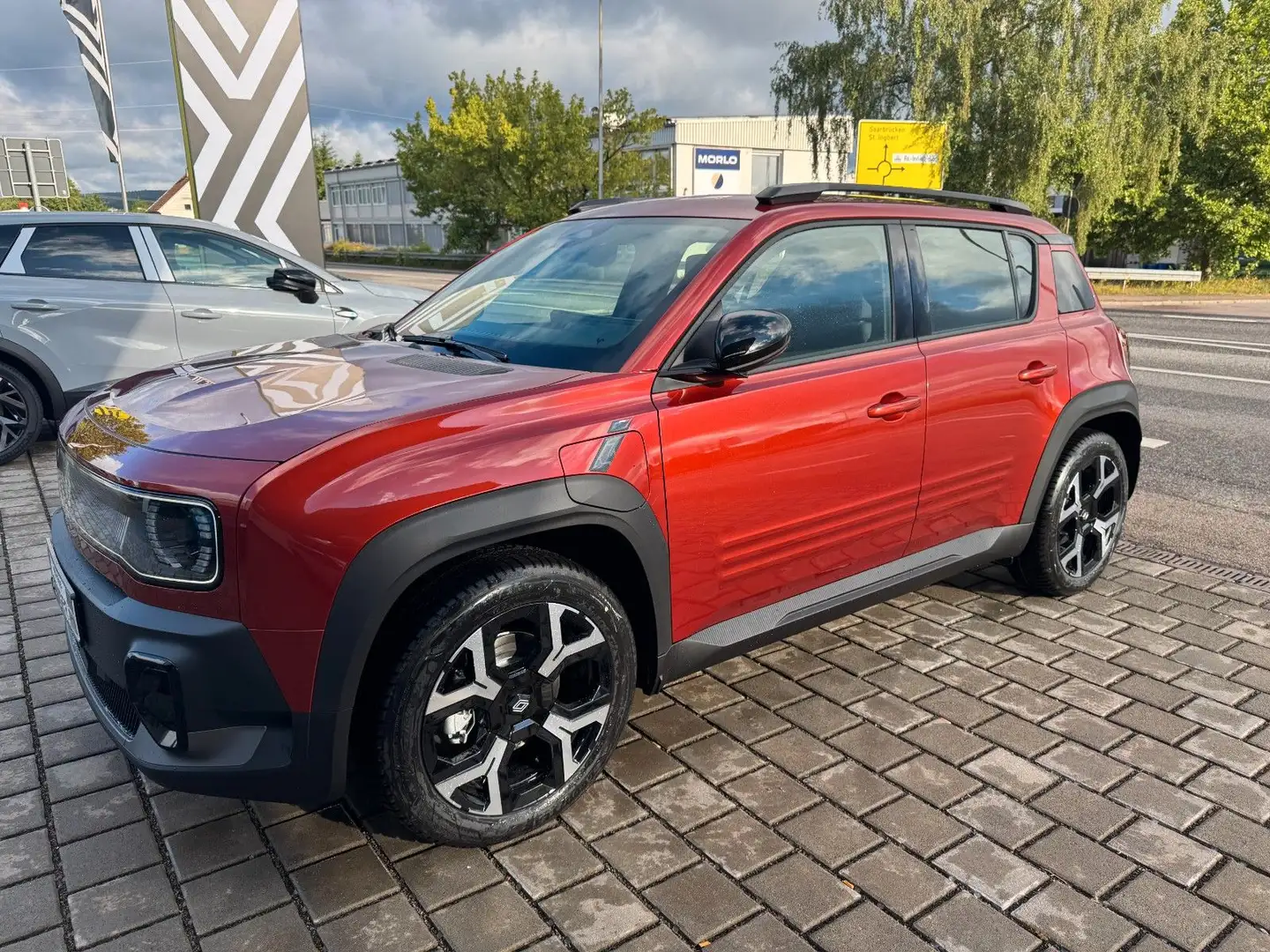 Renault R 4 4 E-Tech Techno 150 Comfort Range Braun - 1