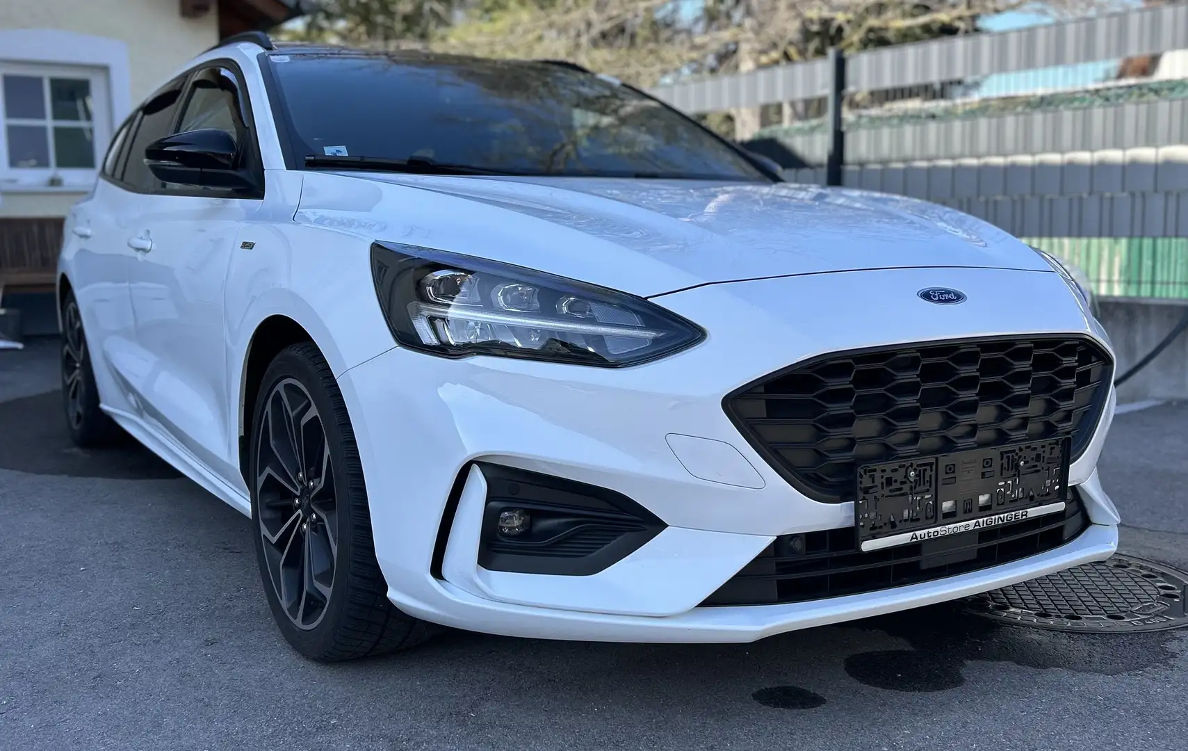 Ford Focus Traveller 1,0 EcoBoost ST-Line - 1