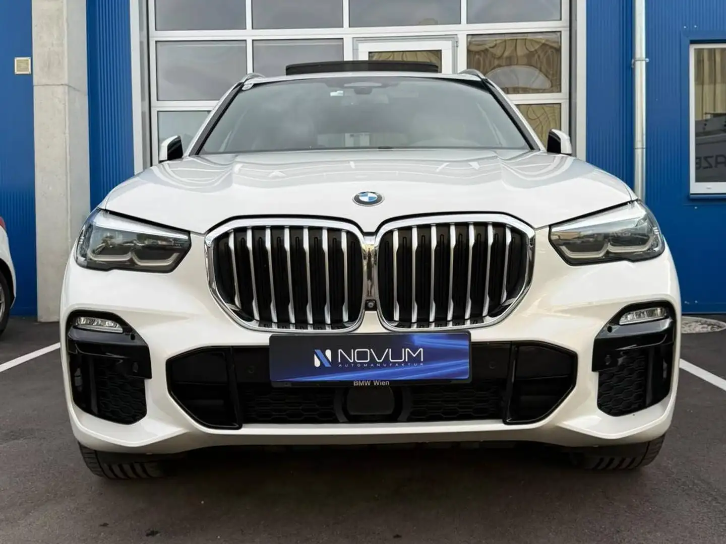BMW X5 xDrive 40 i M Sport Weiß - 1