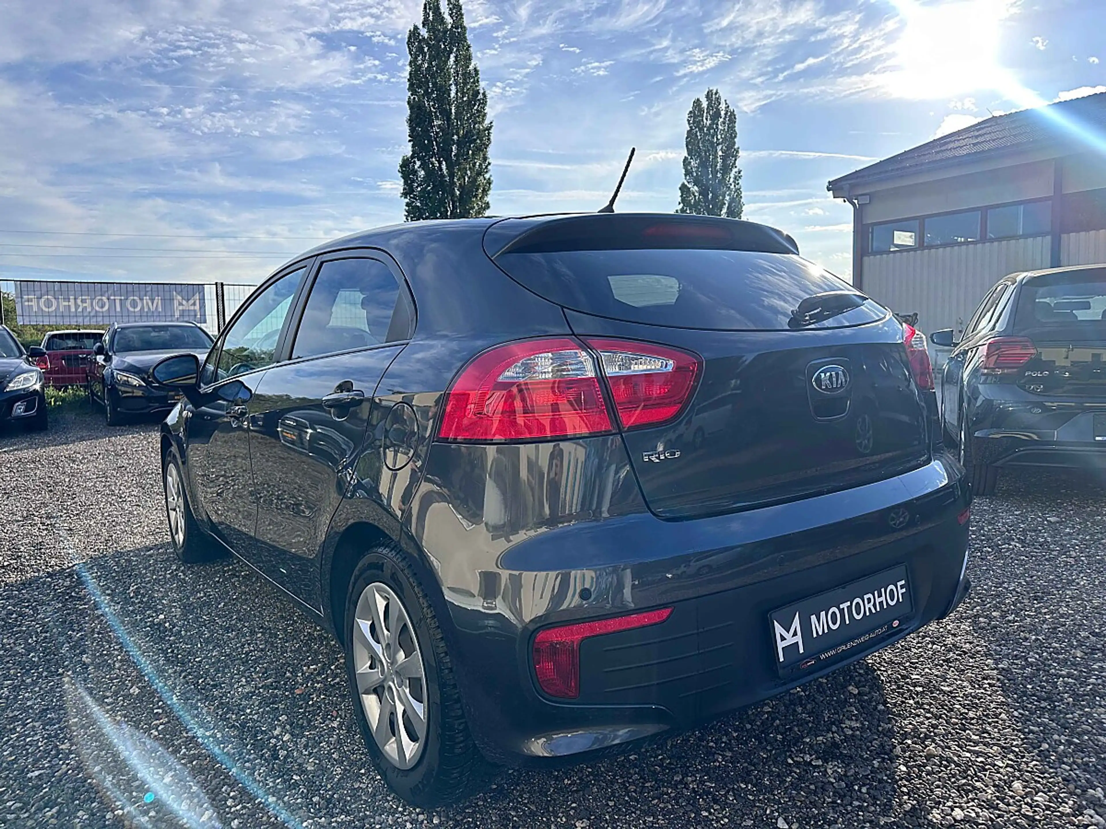 Kia Rio 1.2 Titan · Klimaanlage · Einparkhilfe · Allwet... — photo 7
