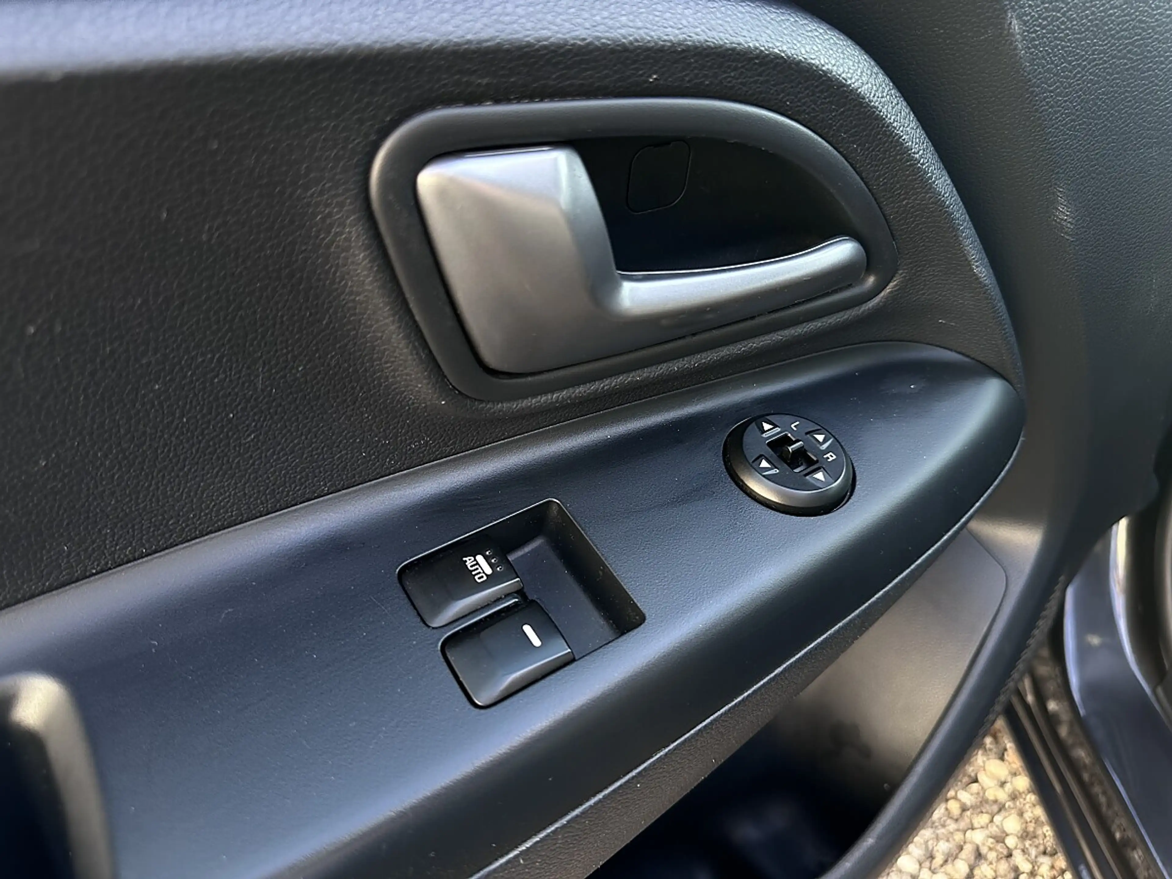 Kia Rio 1.2 Titan · Klimaanlage · Einparkhilfe · Allwet... — photo 14