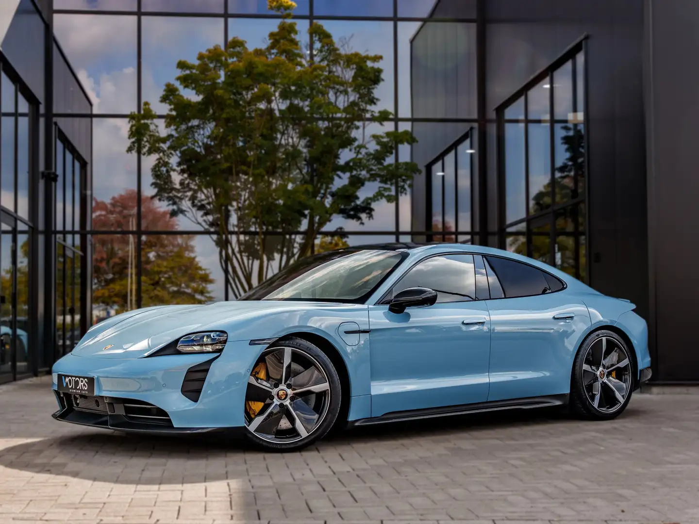 Porsche Taycan Turbo S - Full option - PDCC - Burmester - carbon Blauw - 1