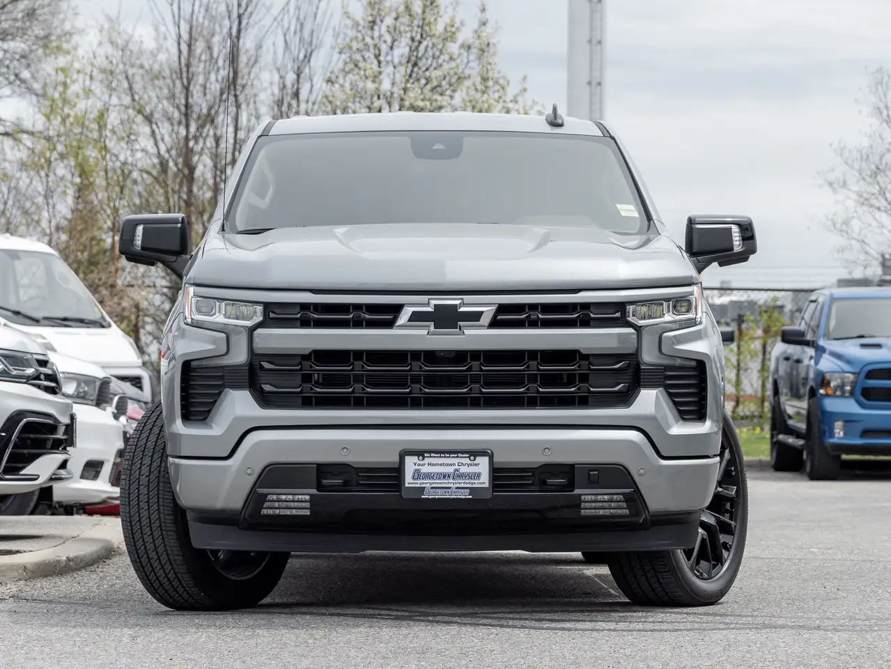 Chevrolet Silverado 1500 снимка Chevrolet Silverado 1500