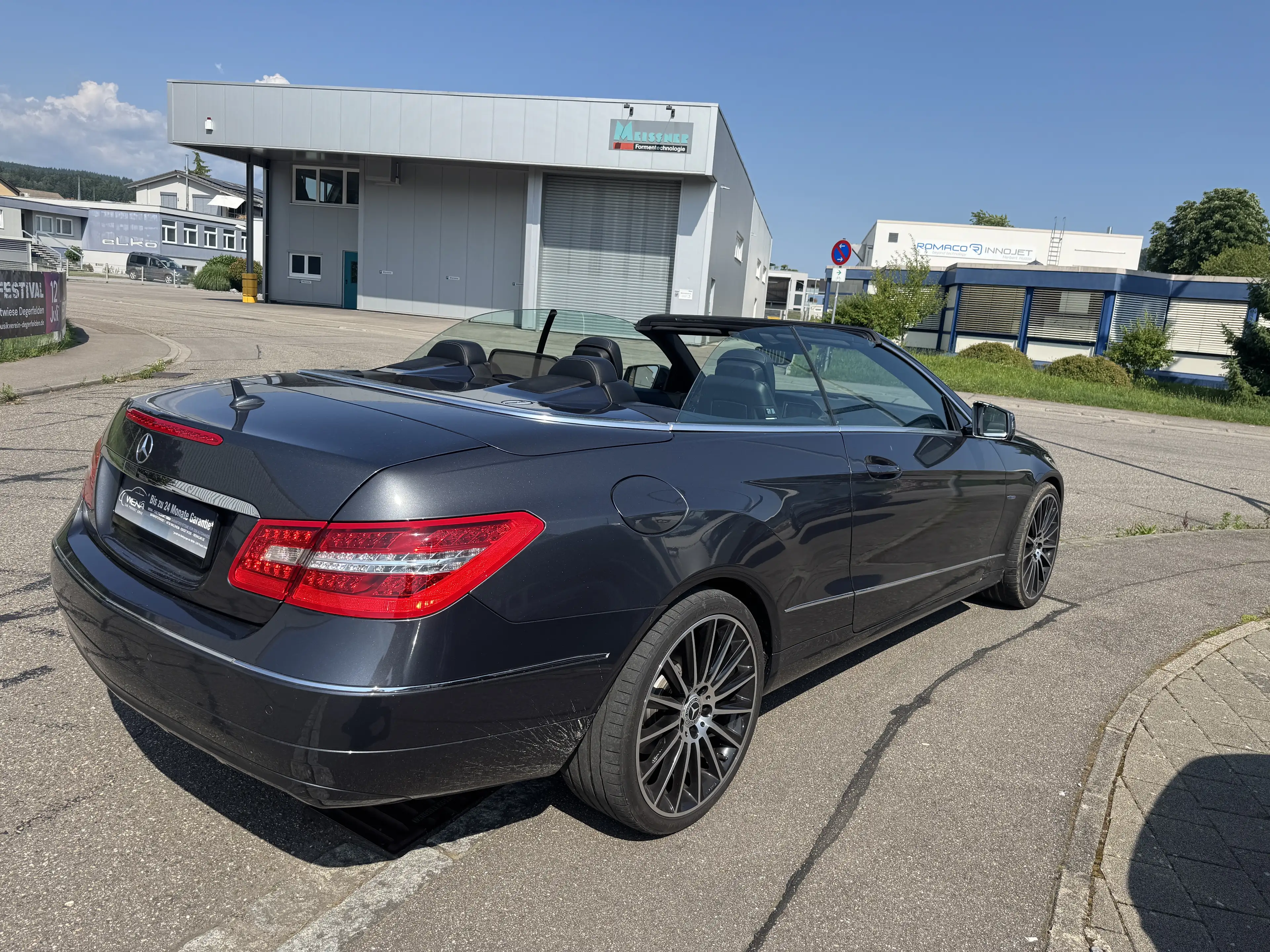 Mercedes-Benz E 250 Cabrio BlueEFFICIENCY 7G-TRONIC Avantgarde — photo 12
