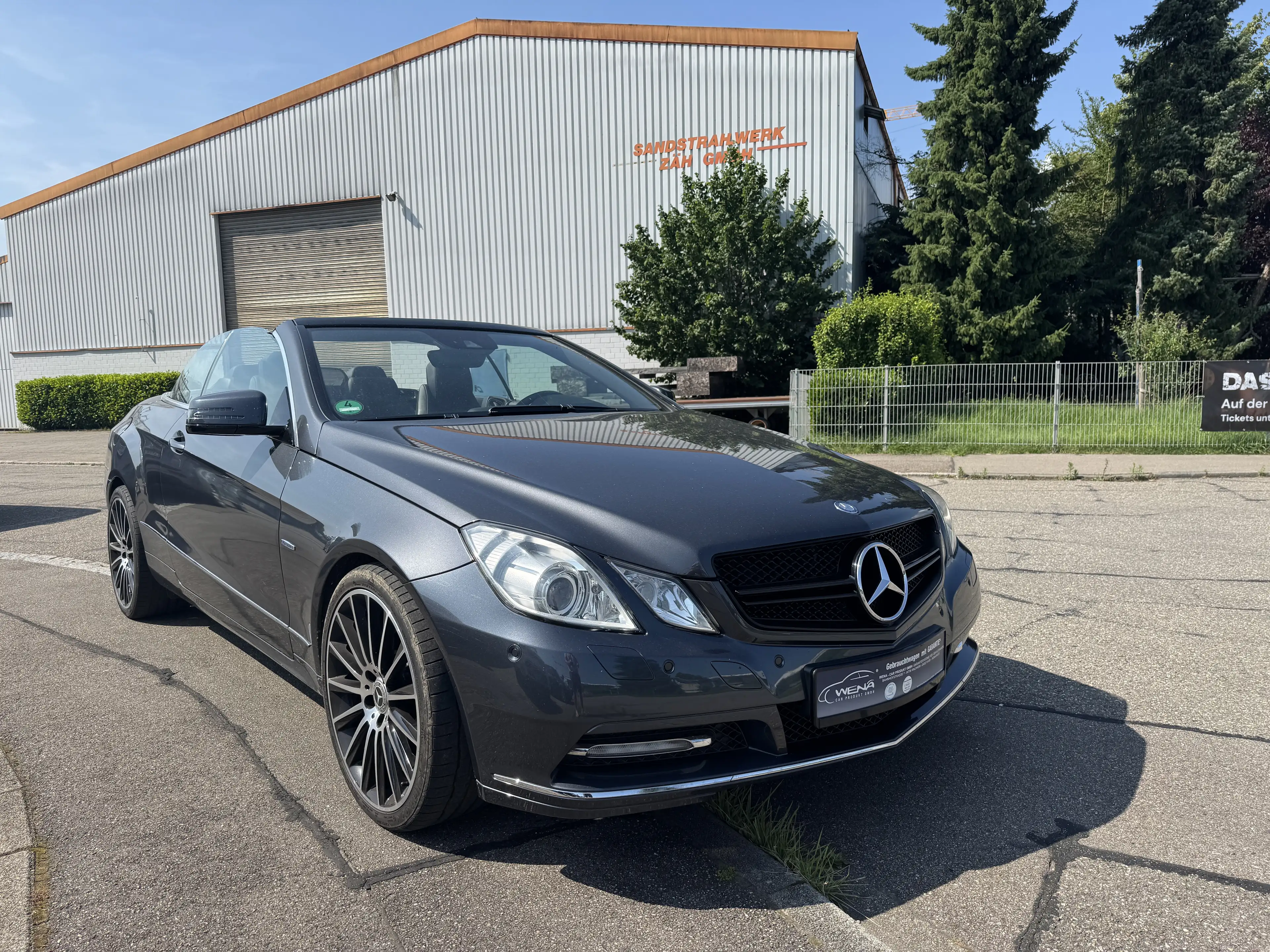 Mercedes-Benz E 250 Cabrio BlueEFFICIENCY 7G-TRONIC Avantgarde — photo 11