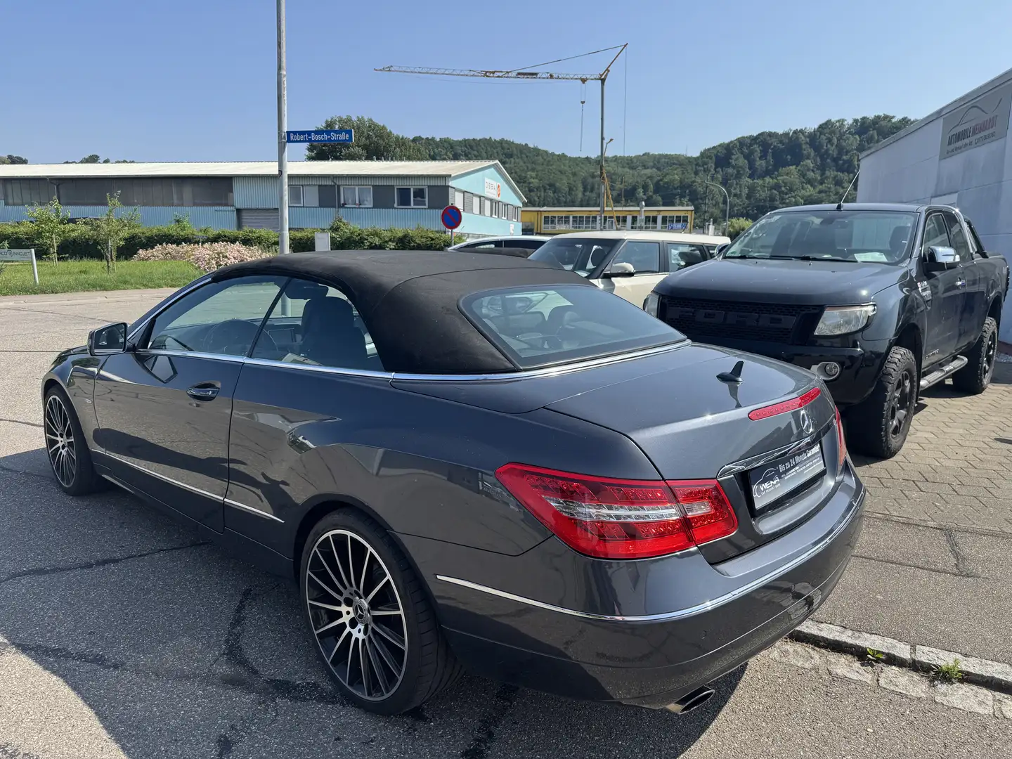 Mercedes-Benz E 250 Cabrio BlueEFFICIENCY 7G-TRONIC Avantgarde Gri - 2