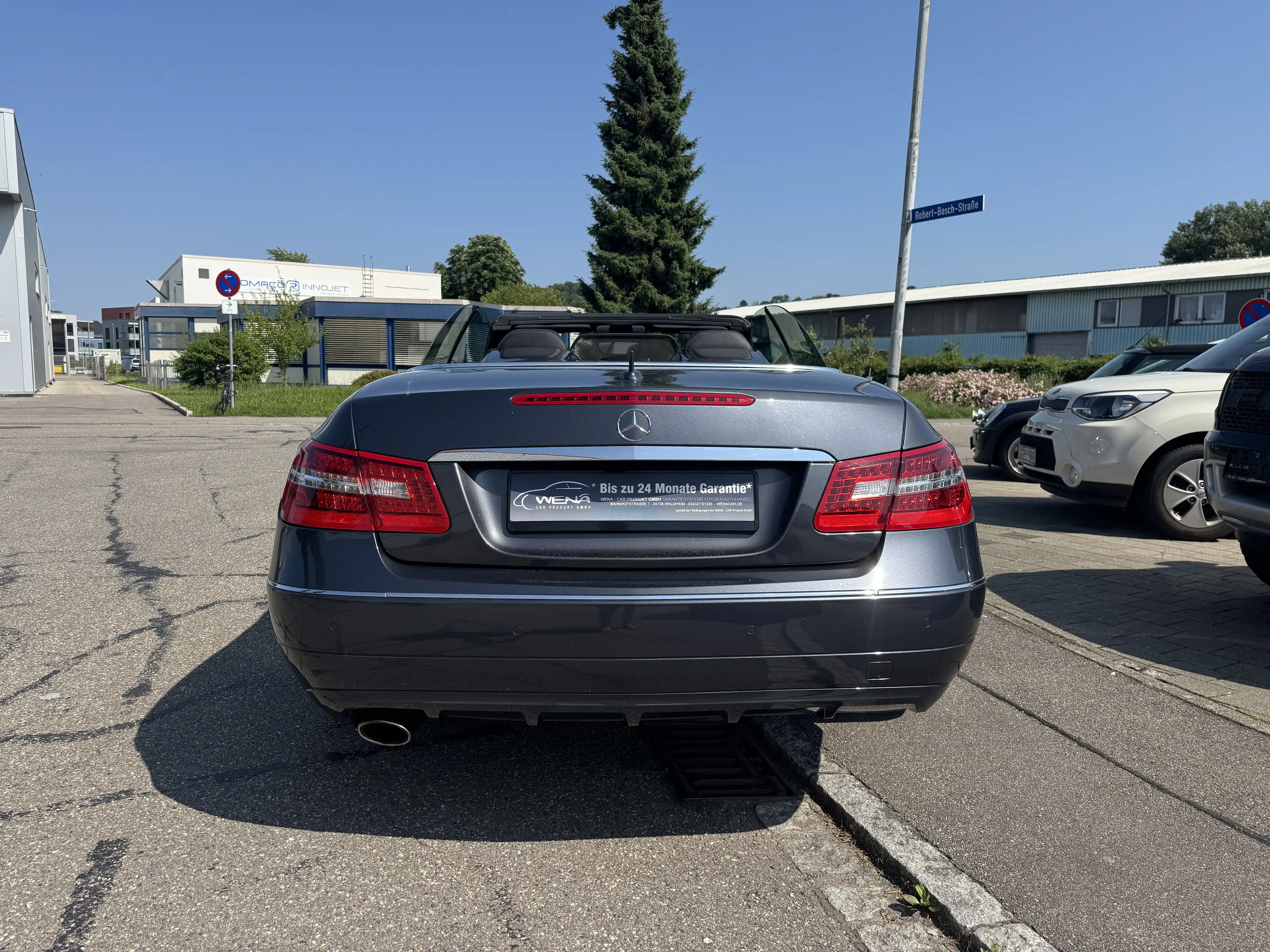 Mercedes-Benz E 250 Cabrio BlueEFFICIENCY 7G-TRONIC Avantgarde — photo 15