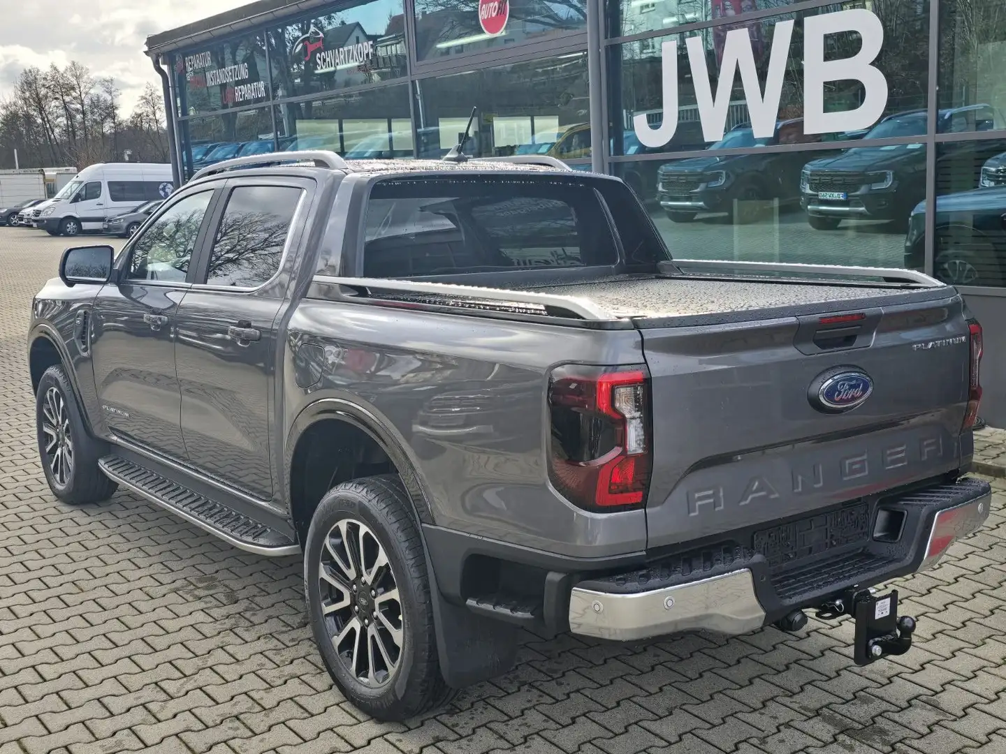 Ford Ranger Platinum 3,0d AHK elRollo Stdhz Lager Diff 990km Grau - 2