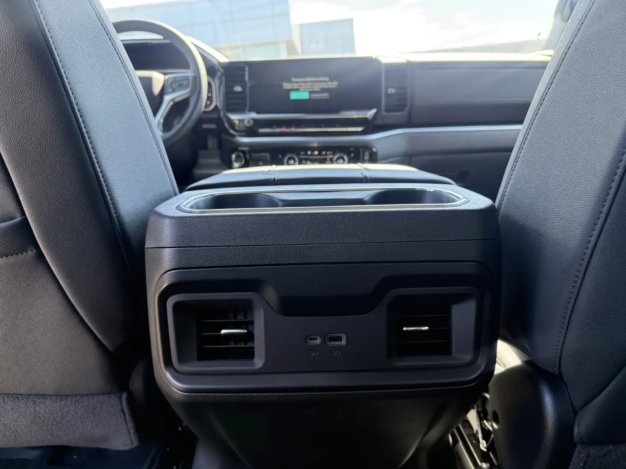 Chevrolet Silverado 1500 photo Chevrolet Silverado 1500