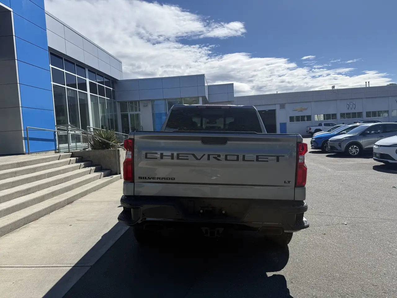 Chevrolet Silverado 1500 photo Chevrolet Silverado 1500