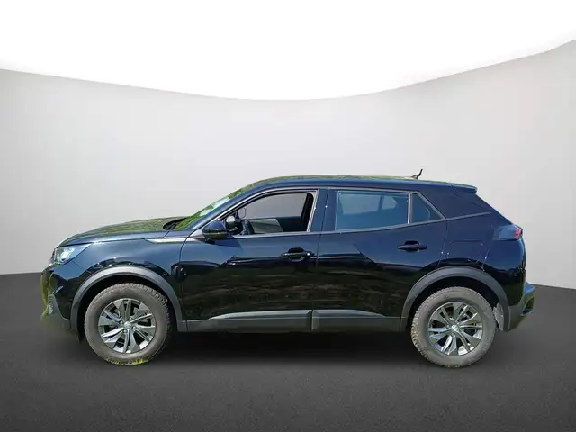 Peugeot 2008 view 4