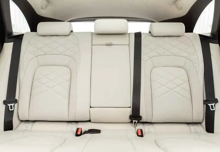 Jaguar F-Pace 2018, foto 21