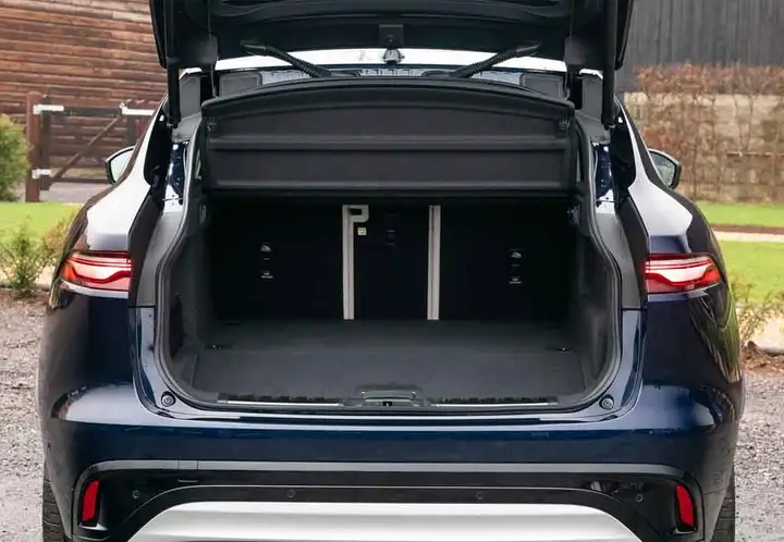 Jaguar F-Pace 2018, foto 30