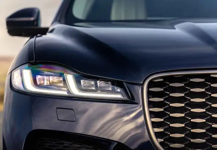 Jaguar F-Pace 2018, foto 12