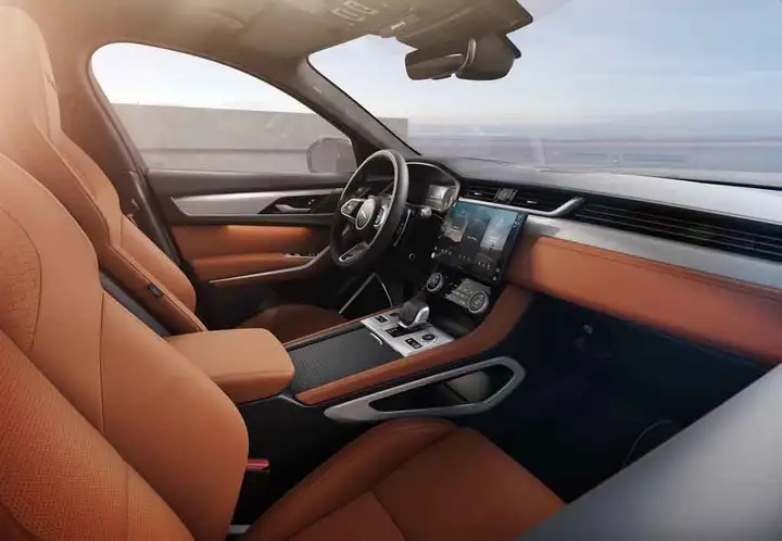 Jaguar F-Pace 2018, foto 23