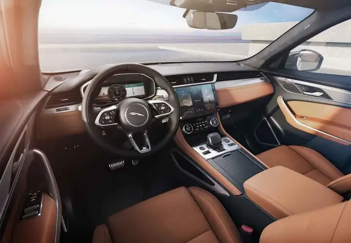 Jaguar F-Pace 2018, foto 16
