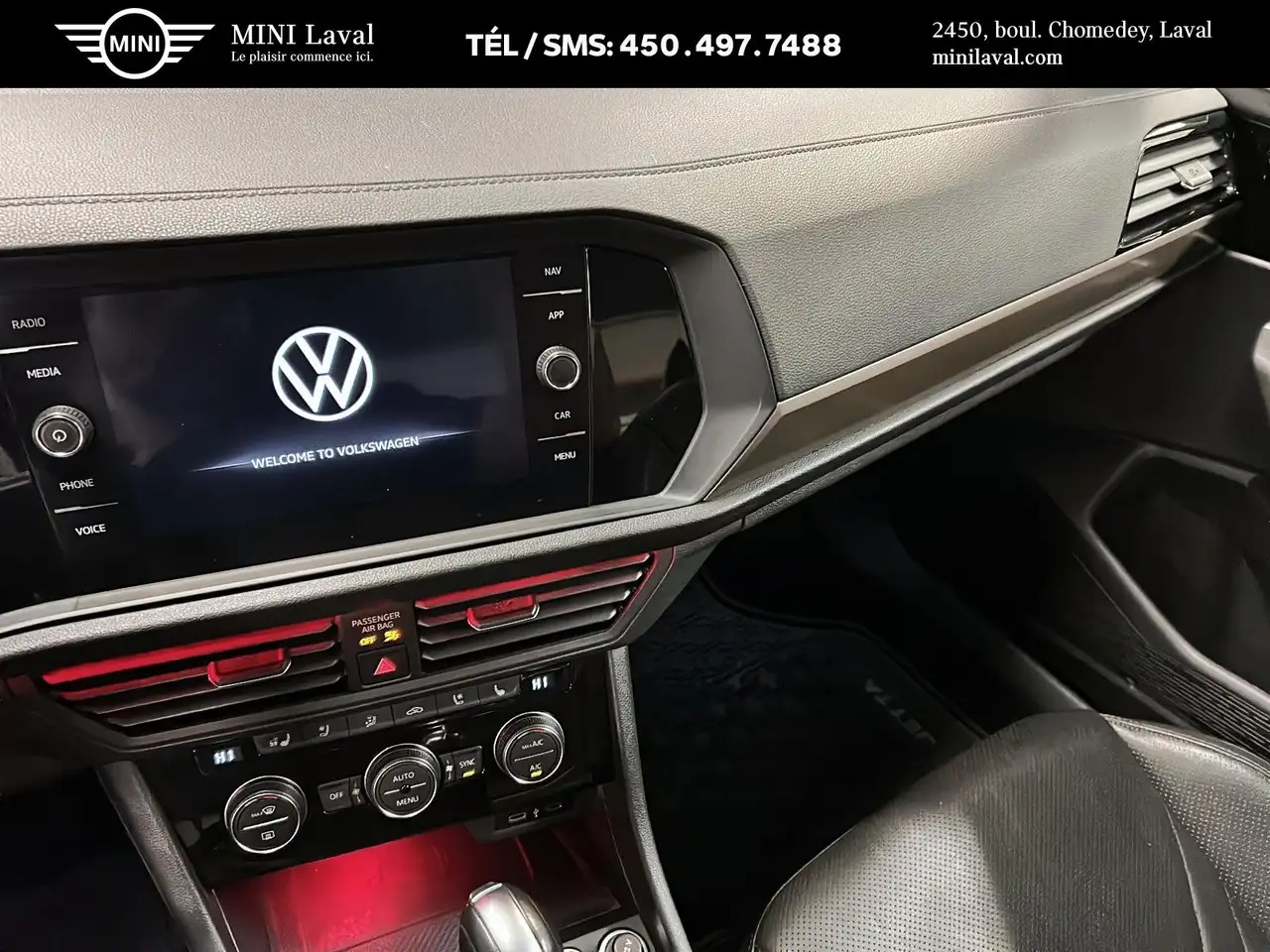 Volkswagen Jetta снимка Volkswagen Jetta