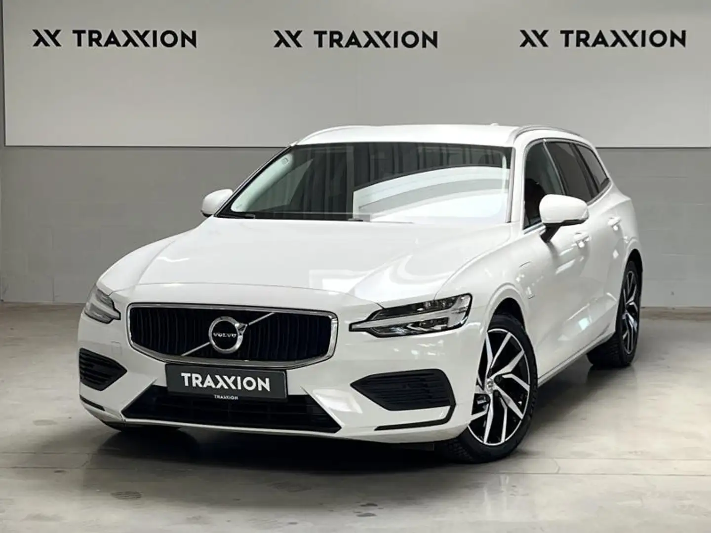Volvo V60 2.0 T6 Plug-in Hybrid Business Blanc - 1