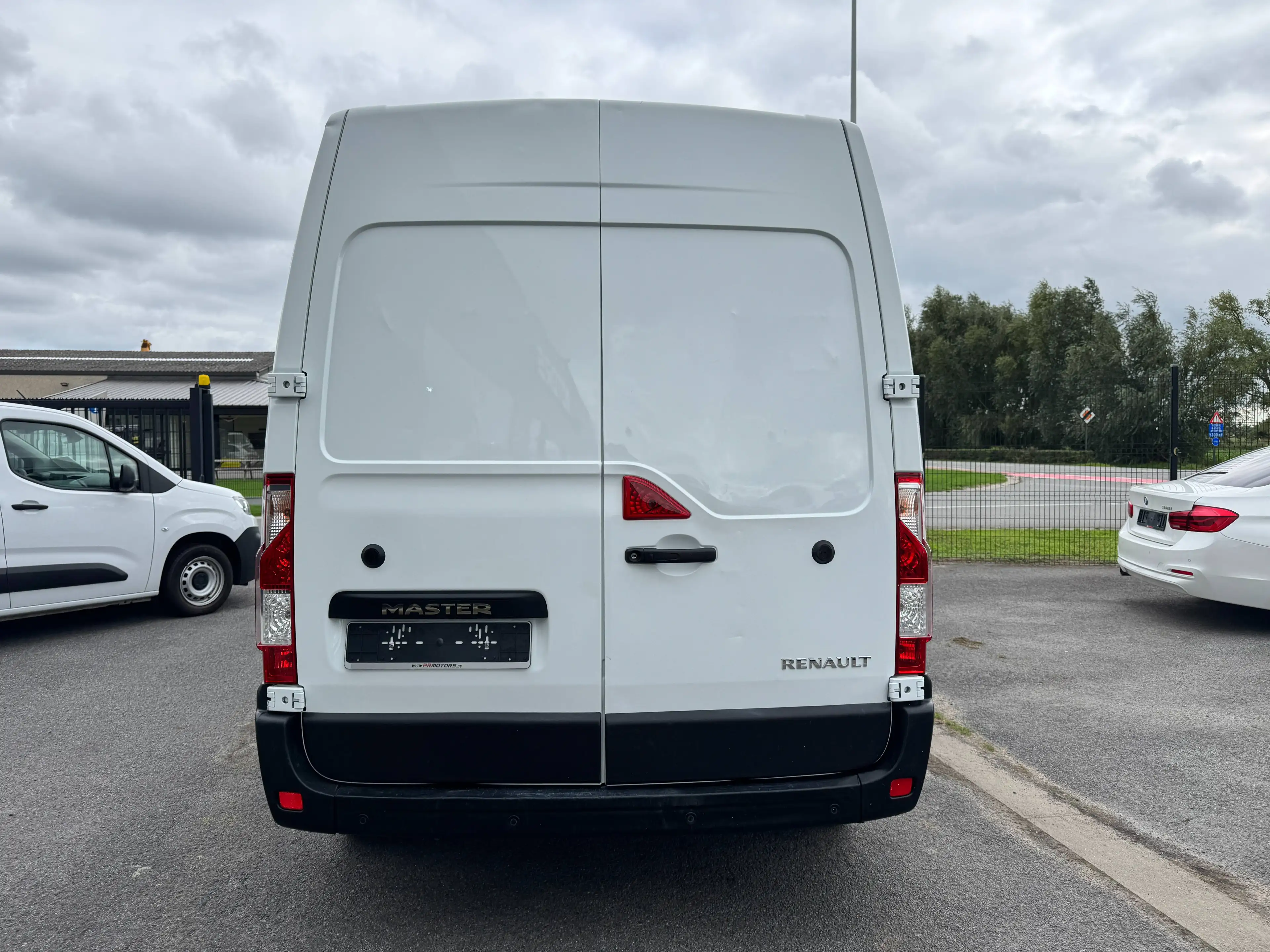 Renault Master 2.3 dCi 35 L3H2 1st eigenaar ohboek pdc navi bluetooth — photo 5