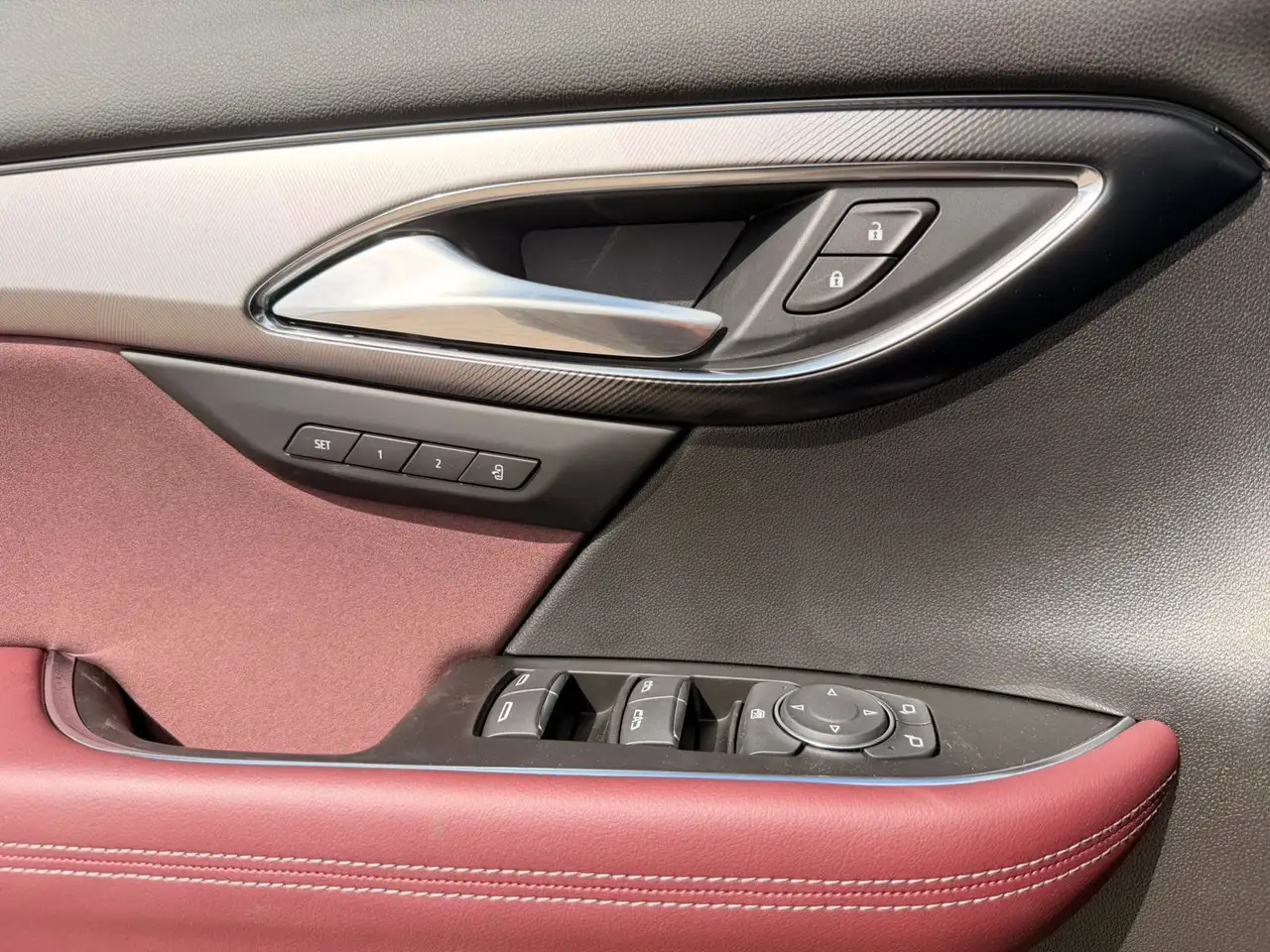 Buick Envision снимка Buick Envision