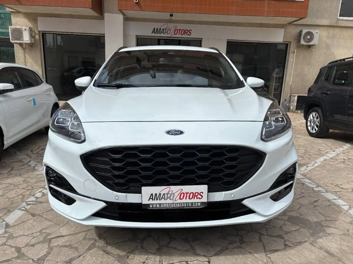 Ford Kuga 2.5 full hybrid ST-Line X 2wd 190cv cvt Blanc - 2