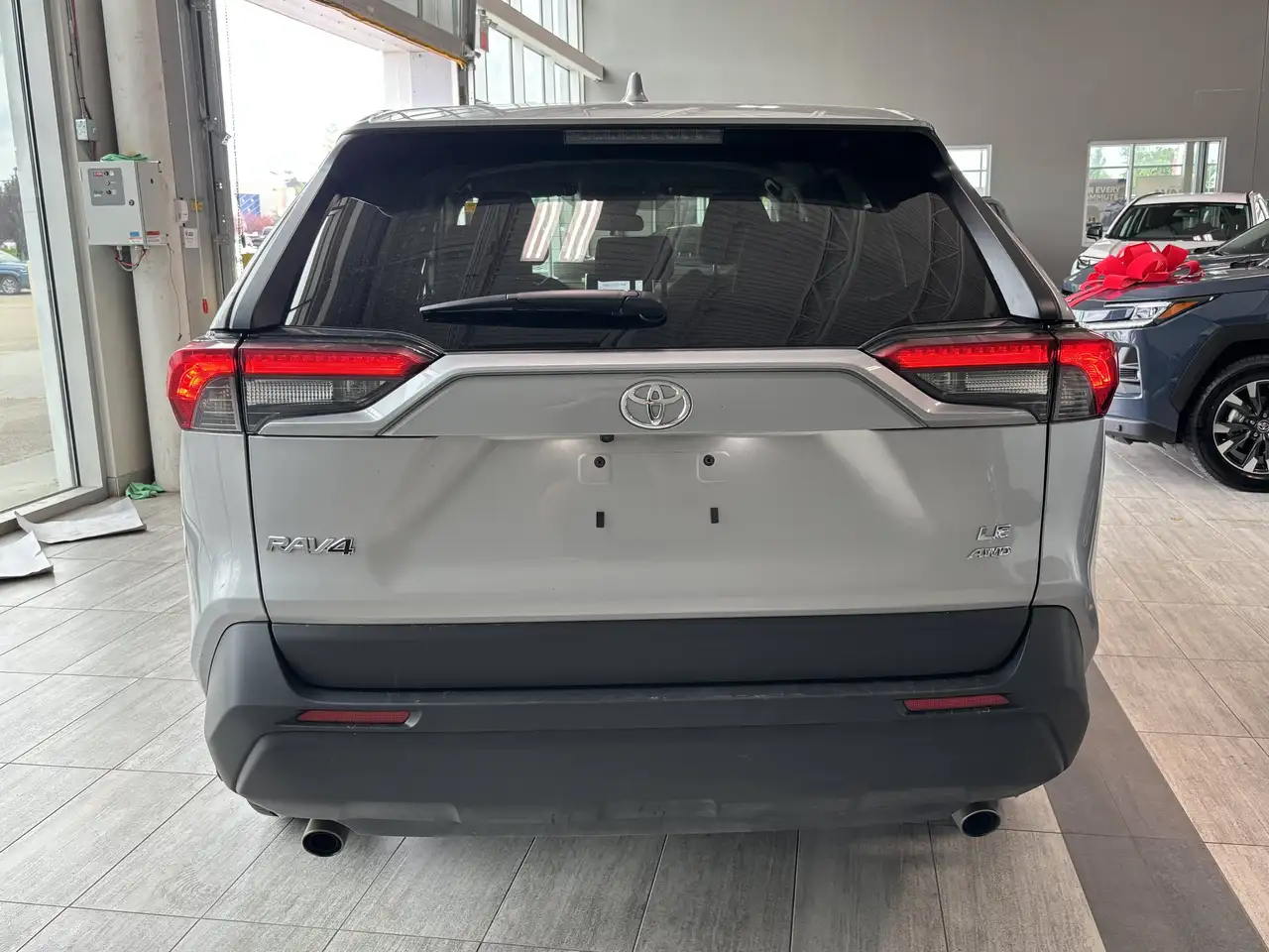 Toyota RAV 4 снимка Toyota RAV 4