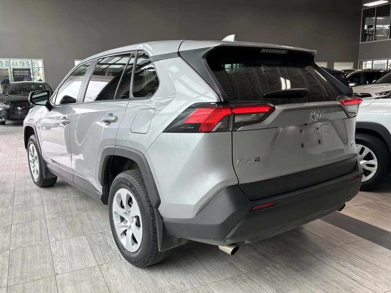 Toyota RAV 4 снимка Toyota RAV 4
