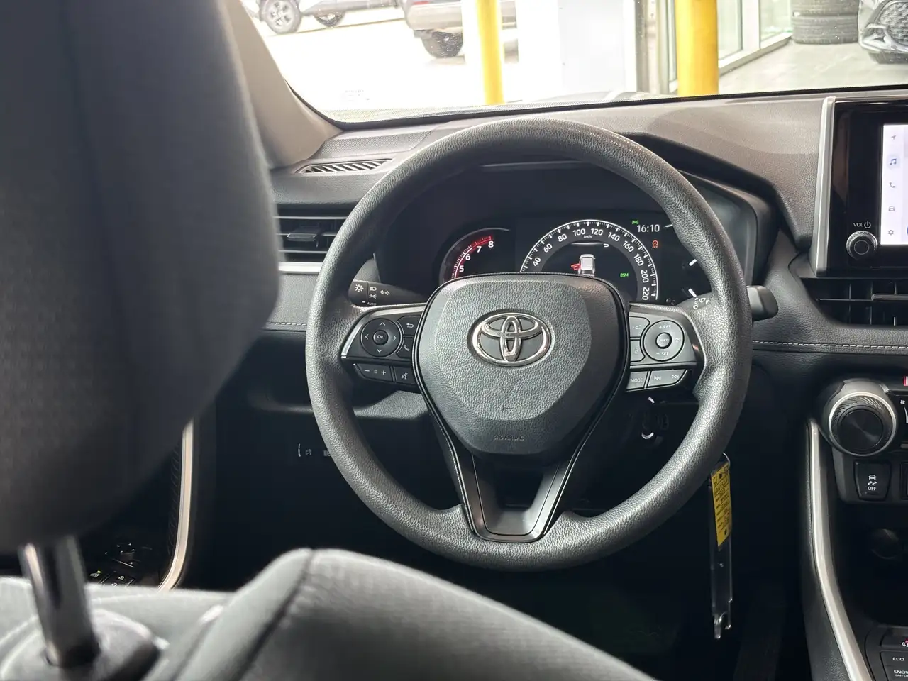 Toyota RAV 4 снимка Toyota RAV 4