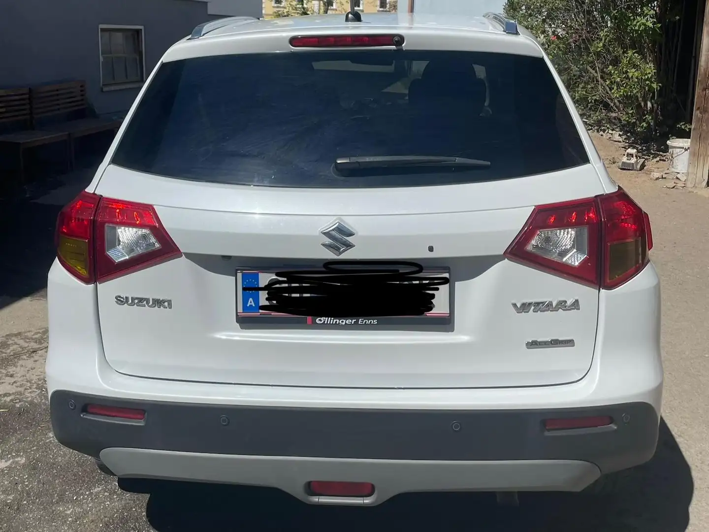 Suzuki Vitara Vitara 1,4 S 4WD Aut. S Weiß - 2