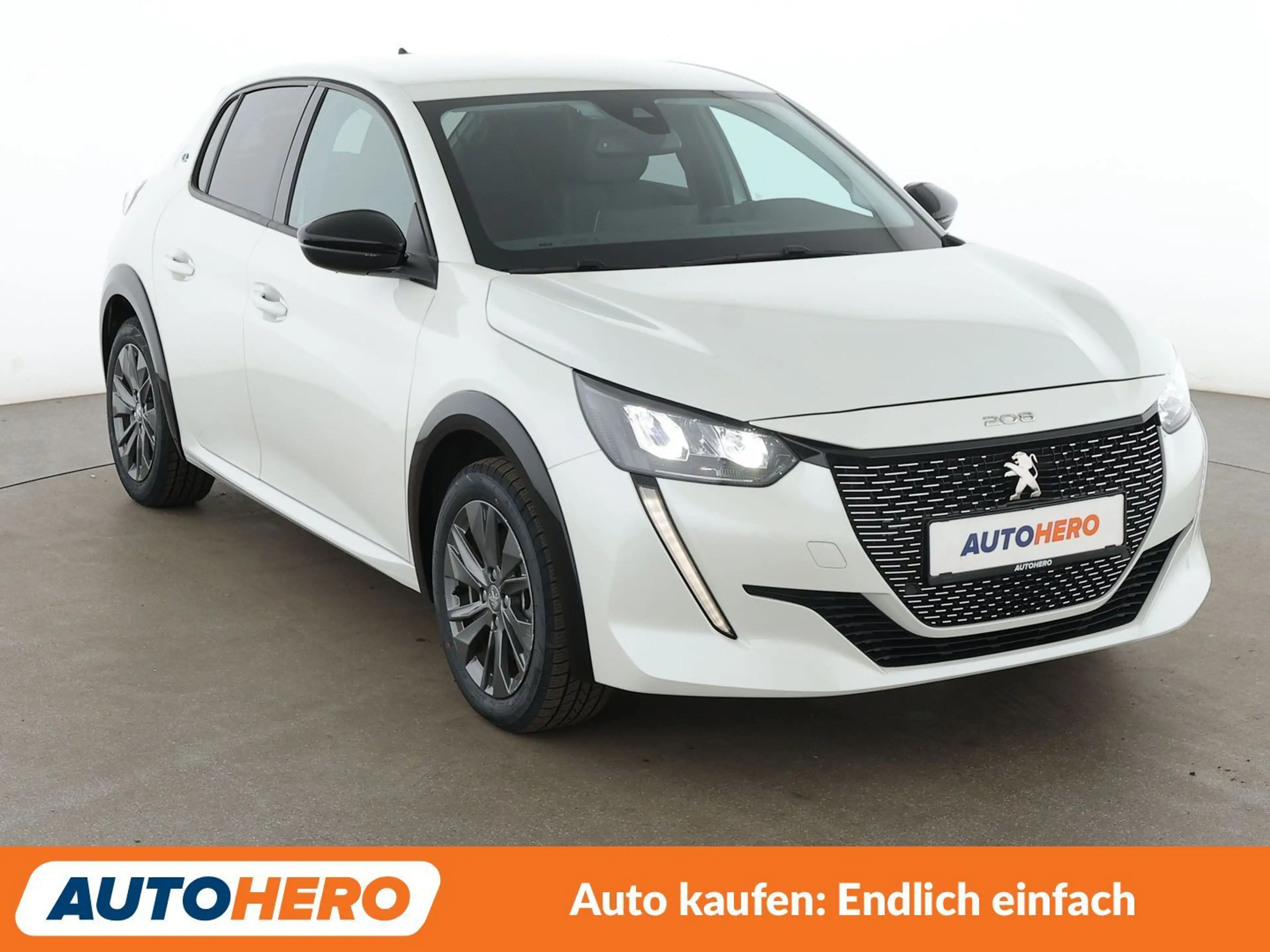 Peugeot e-208 electric drive 100 kW Allure Pack *TEMPO*CAM*PDC* — photo 8
