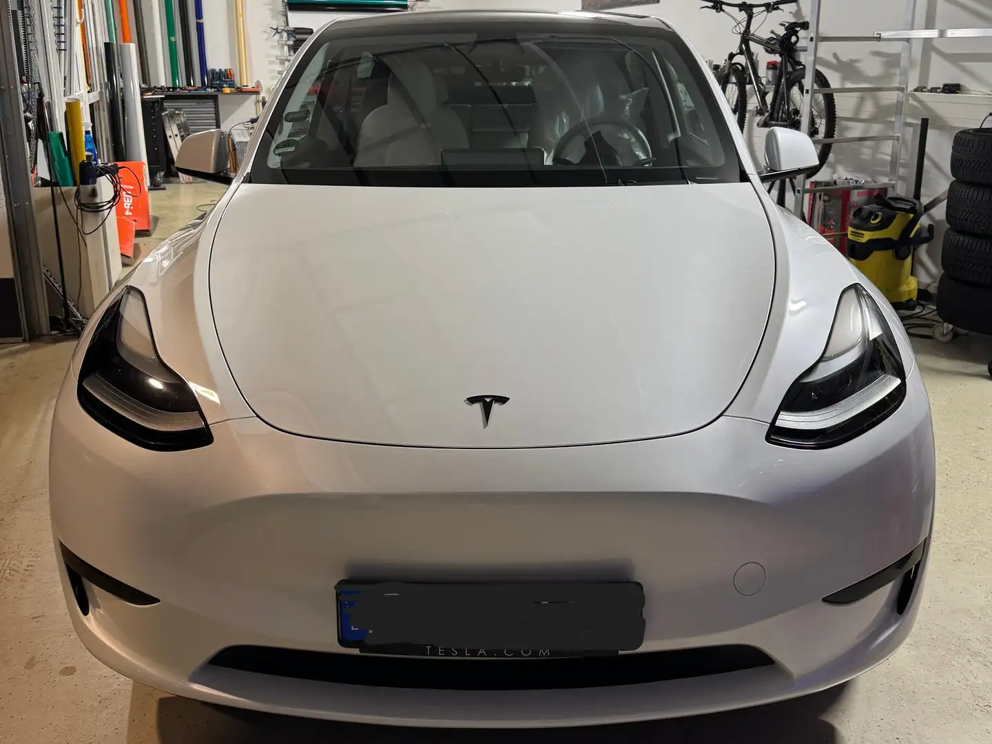 Tesla Model Y Model Y Long Range RWD Weiß - 1