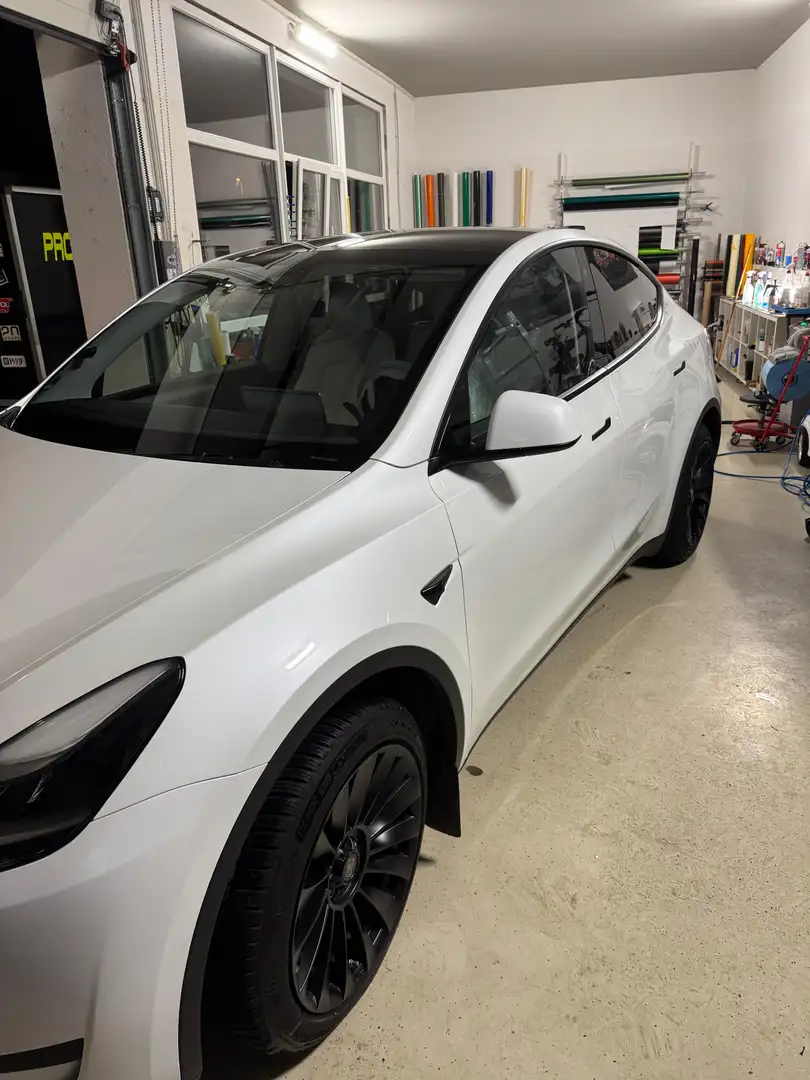 Tesla Model Y Model Y Long Range RWD Weiß - 2