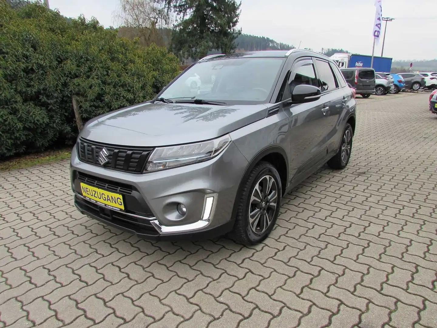 Suzuki Vitara 1.4 Boosterjet Hybrid 4x4 Comfort+ Grau - 1