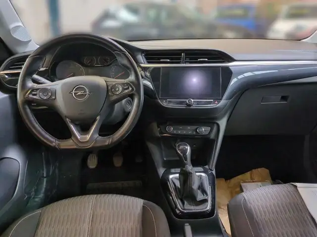 Opel Corsa view 3